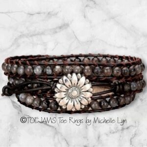 FRIENDSHIP BRACELET Daisy Button Leather and Quartz Adjustable Wrap Hand…